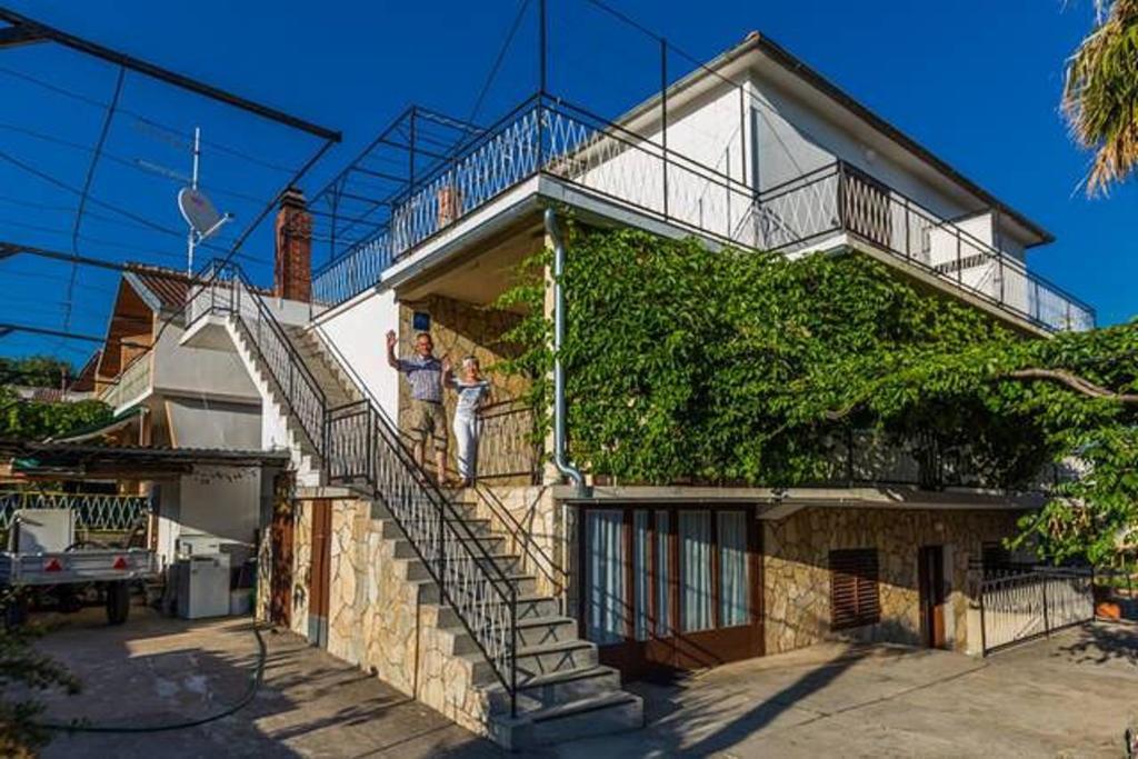 Apartments A & G Petrovic 피로바츠 외부 사진