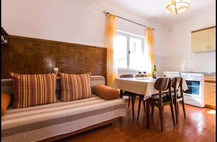 Apartments A & G Petrovic 피로바츠 외부 사진
