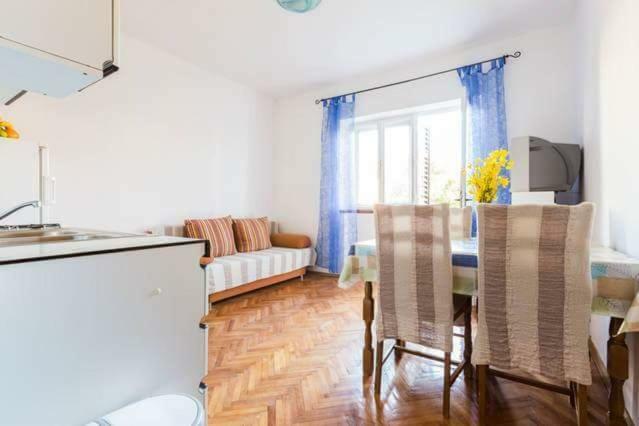 Apartments A & G Petrovic 피로바츠 외부 사진