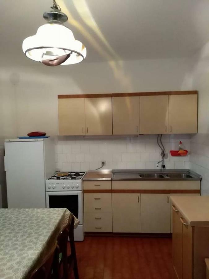 Apartments A & G Petrovic 피로바츠 외부 사진